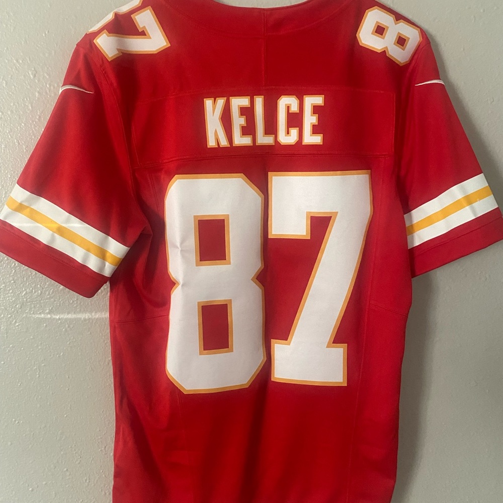 Men's Kansas City Chiefs Travis Kelce Nike Red Vapor FUSE Limited Jersey